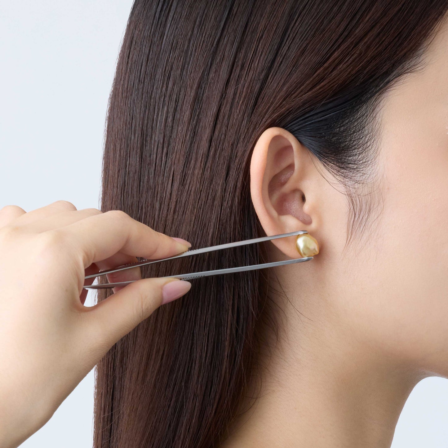 モデル着用右耳