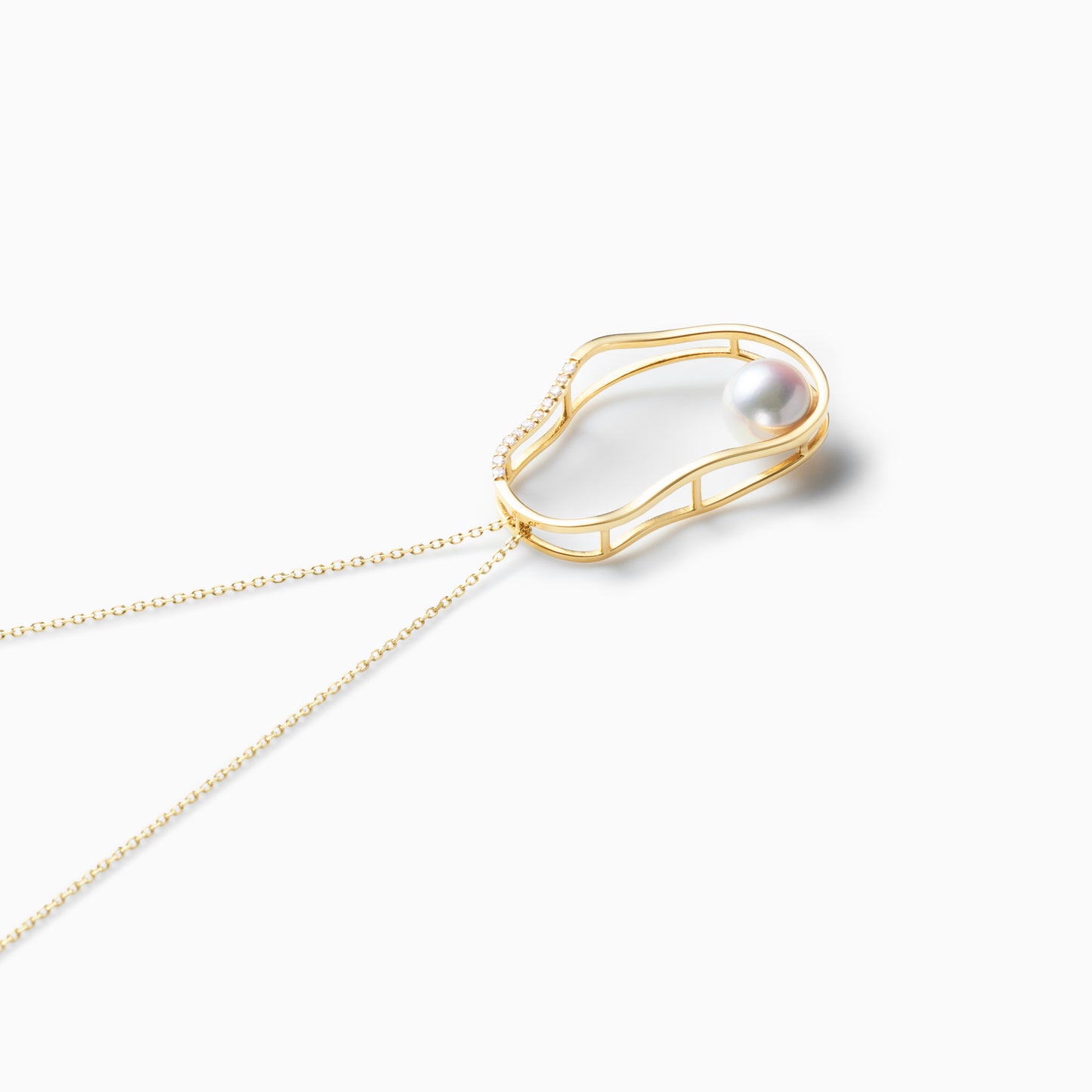 斜め右側面上部