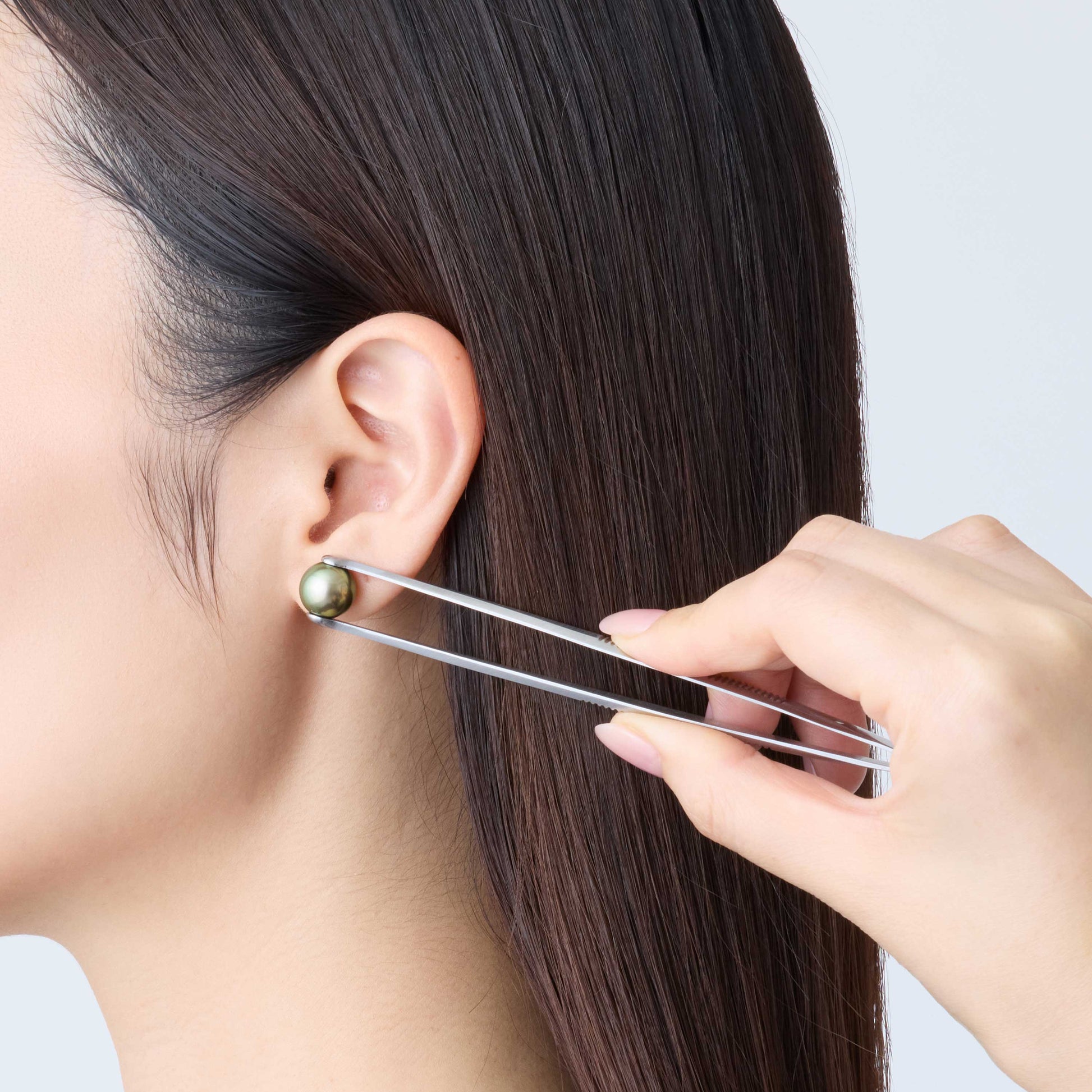 モデル着用左耳