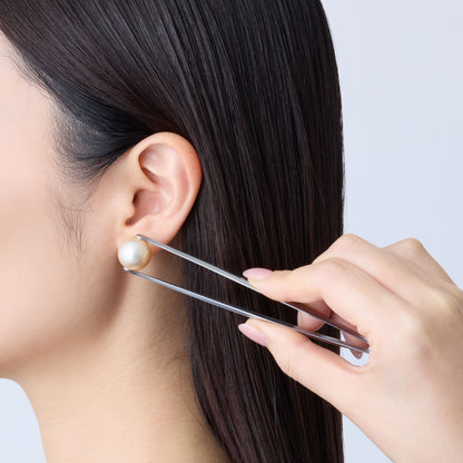 モデル着用左耳