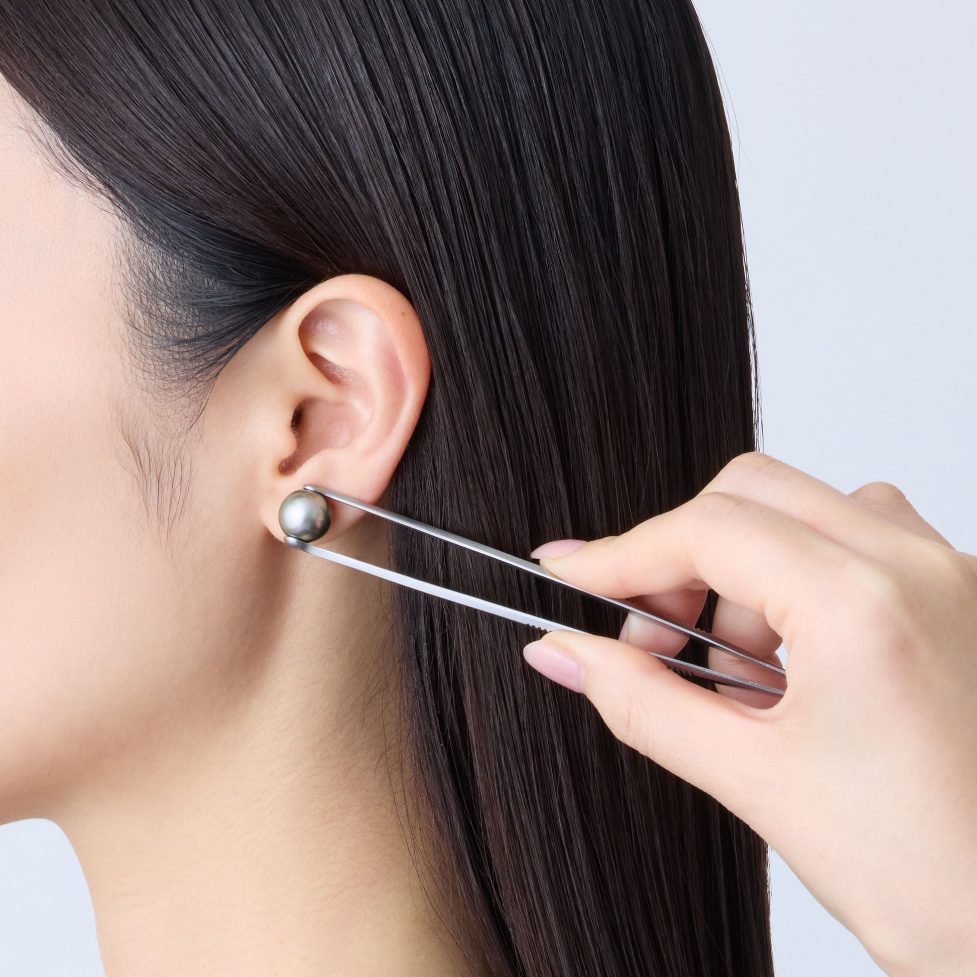 モデル着用左耳