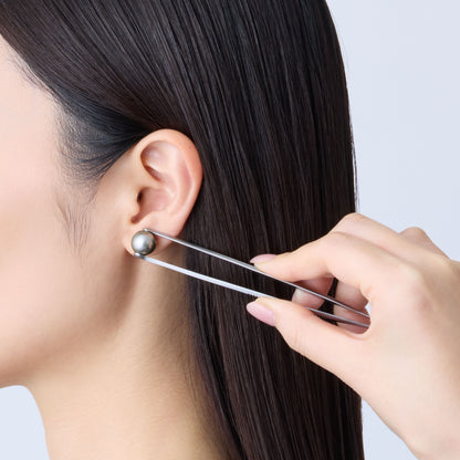 モデル着用左耳