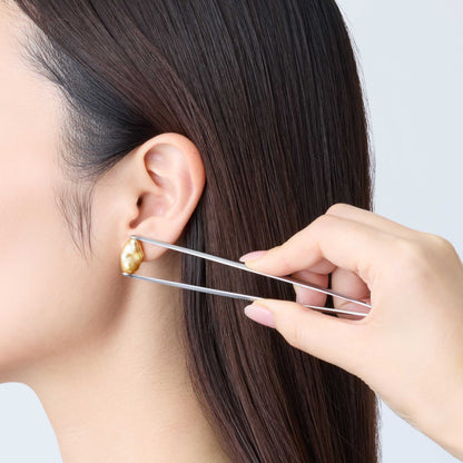 モデル着用左耳