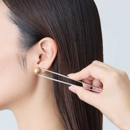 モデル着用左耳