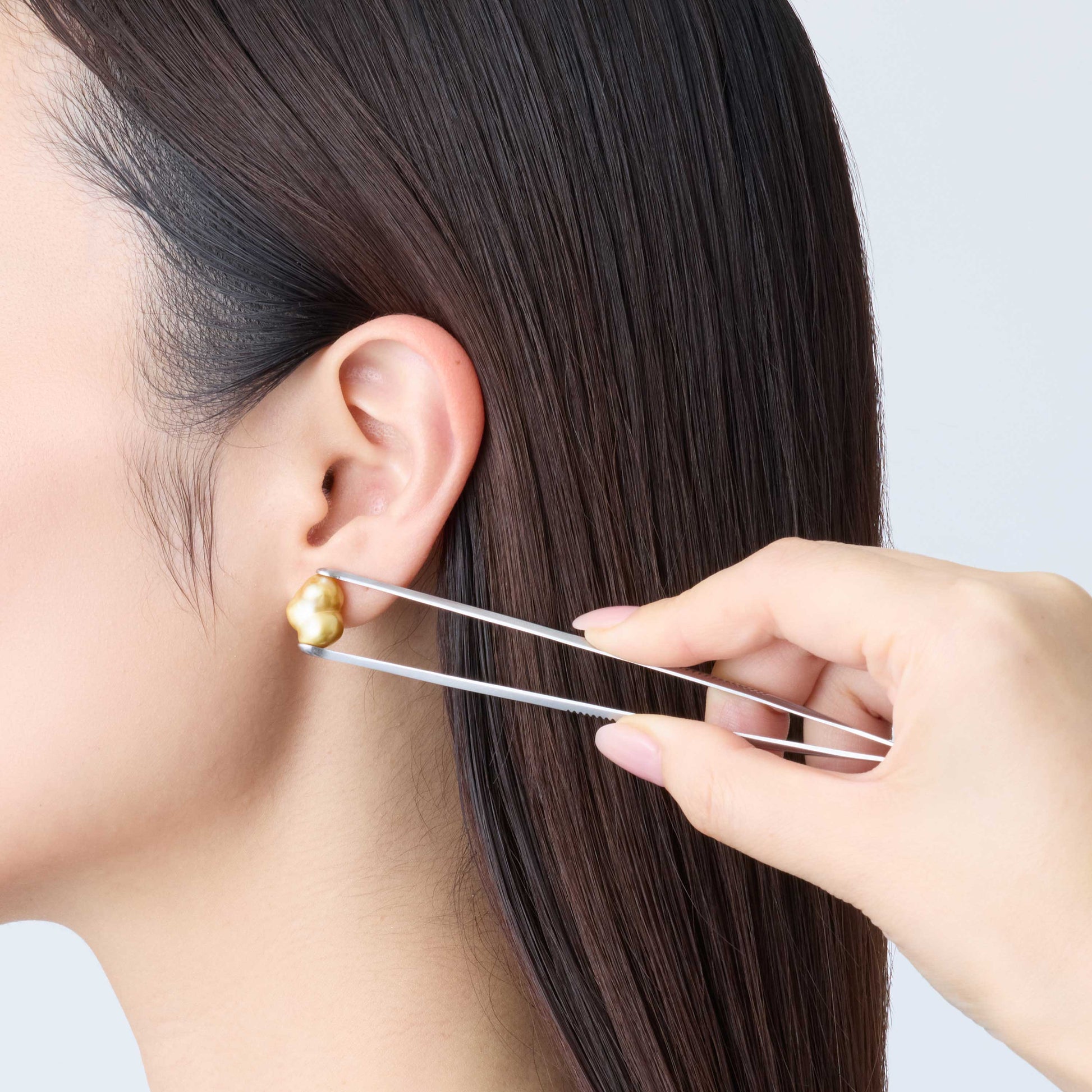 モデル着用左耳