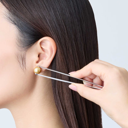 モデル着用左耳