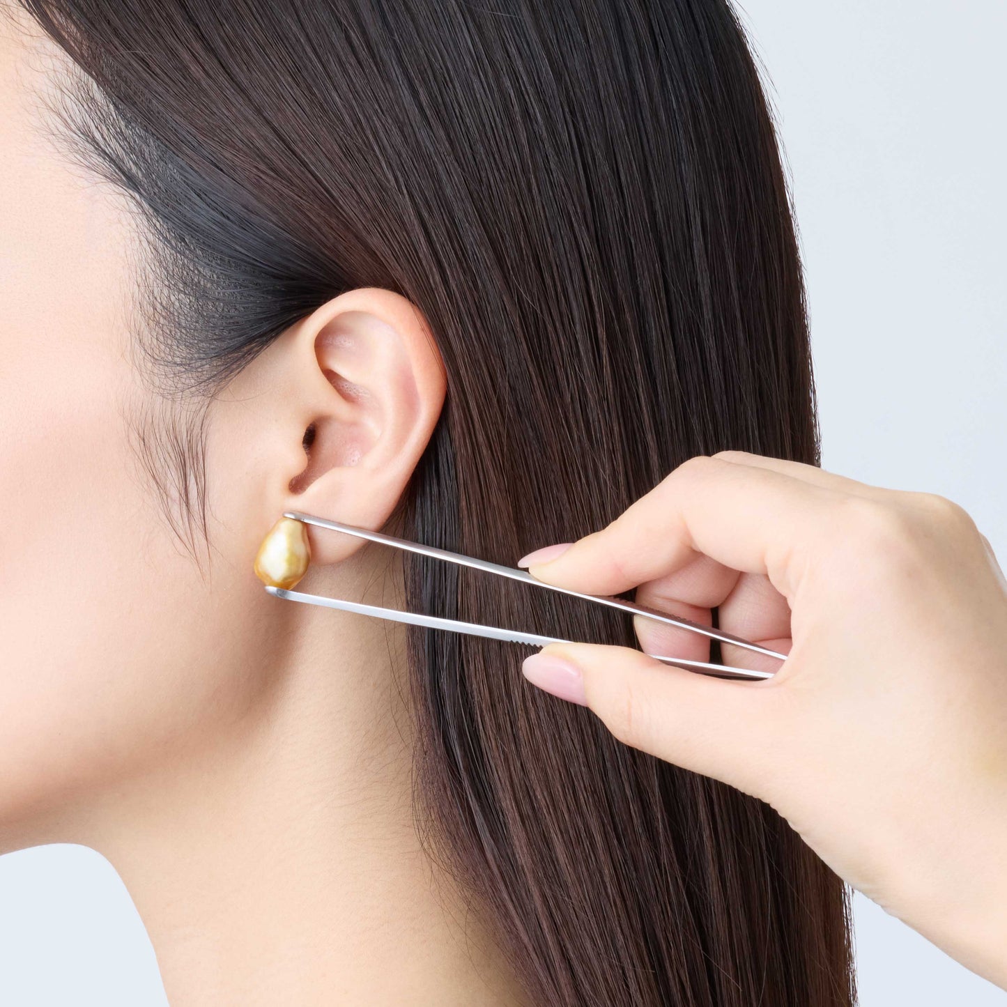 モデル着用左耳