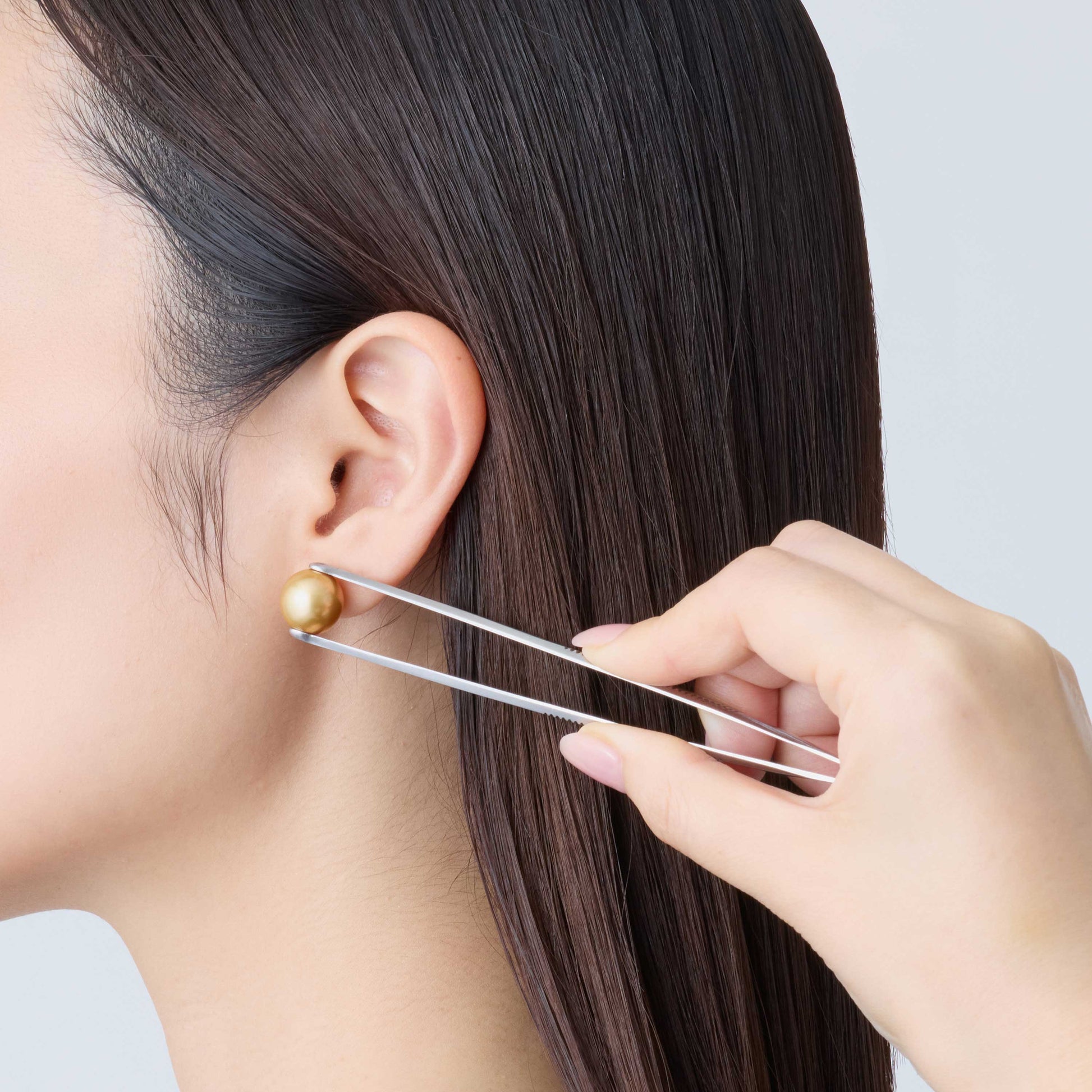 モデル着用左耳