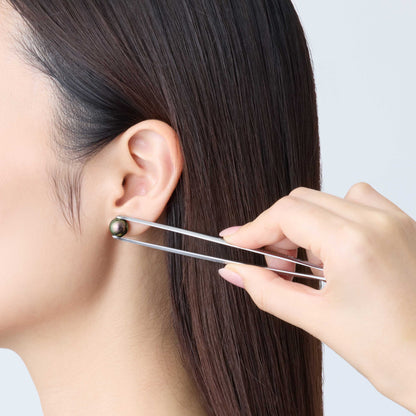 モデル着用左耳