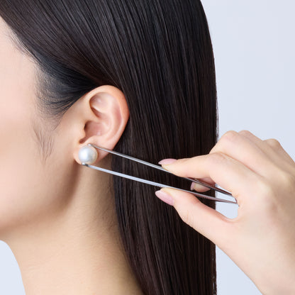 モデル着用左耳