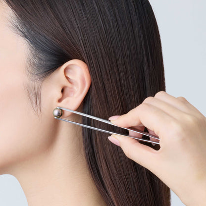 モデル着用左耳