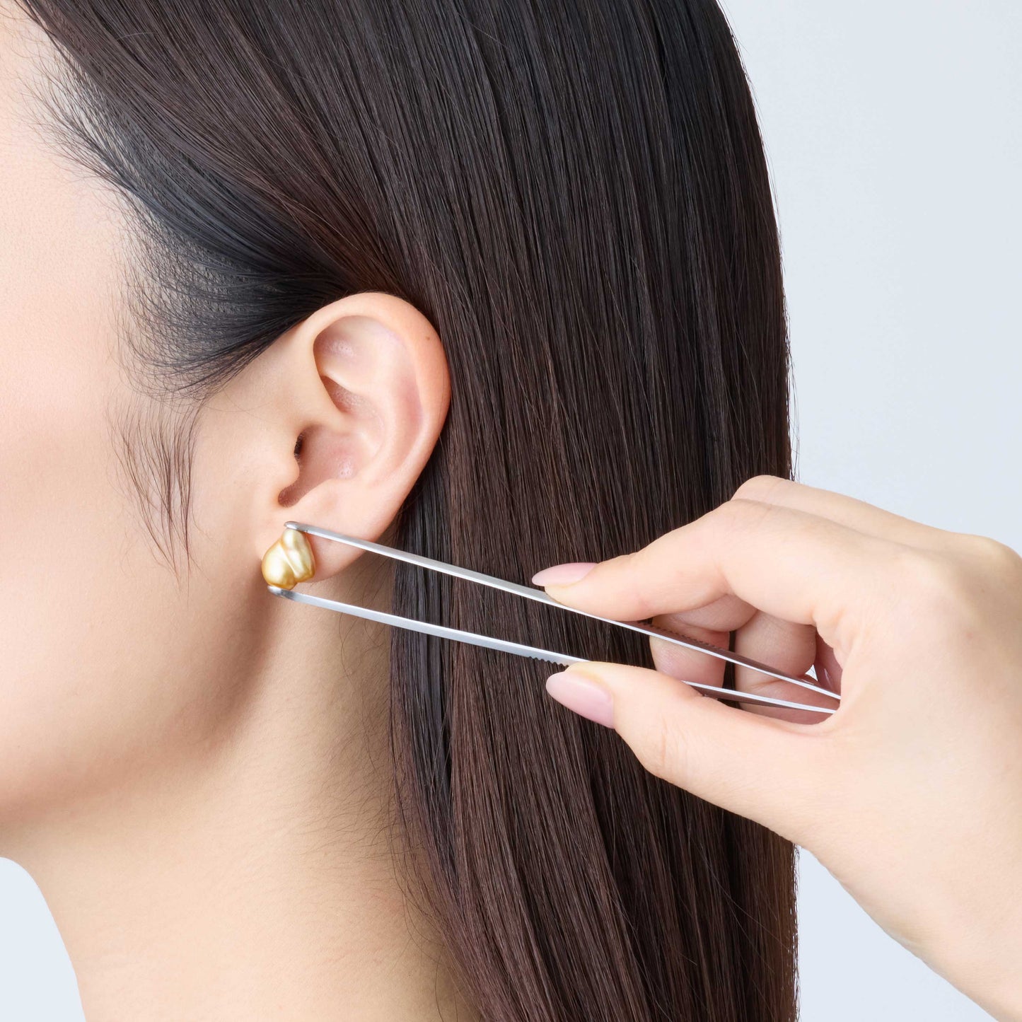 モデル着用左耳