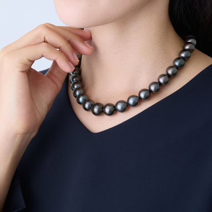 モデル着用寄り