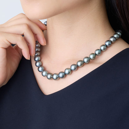 モデル着用寄り