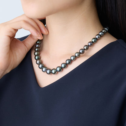 モデル着用寄り