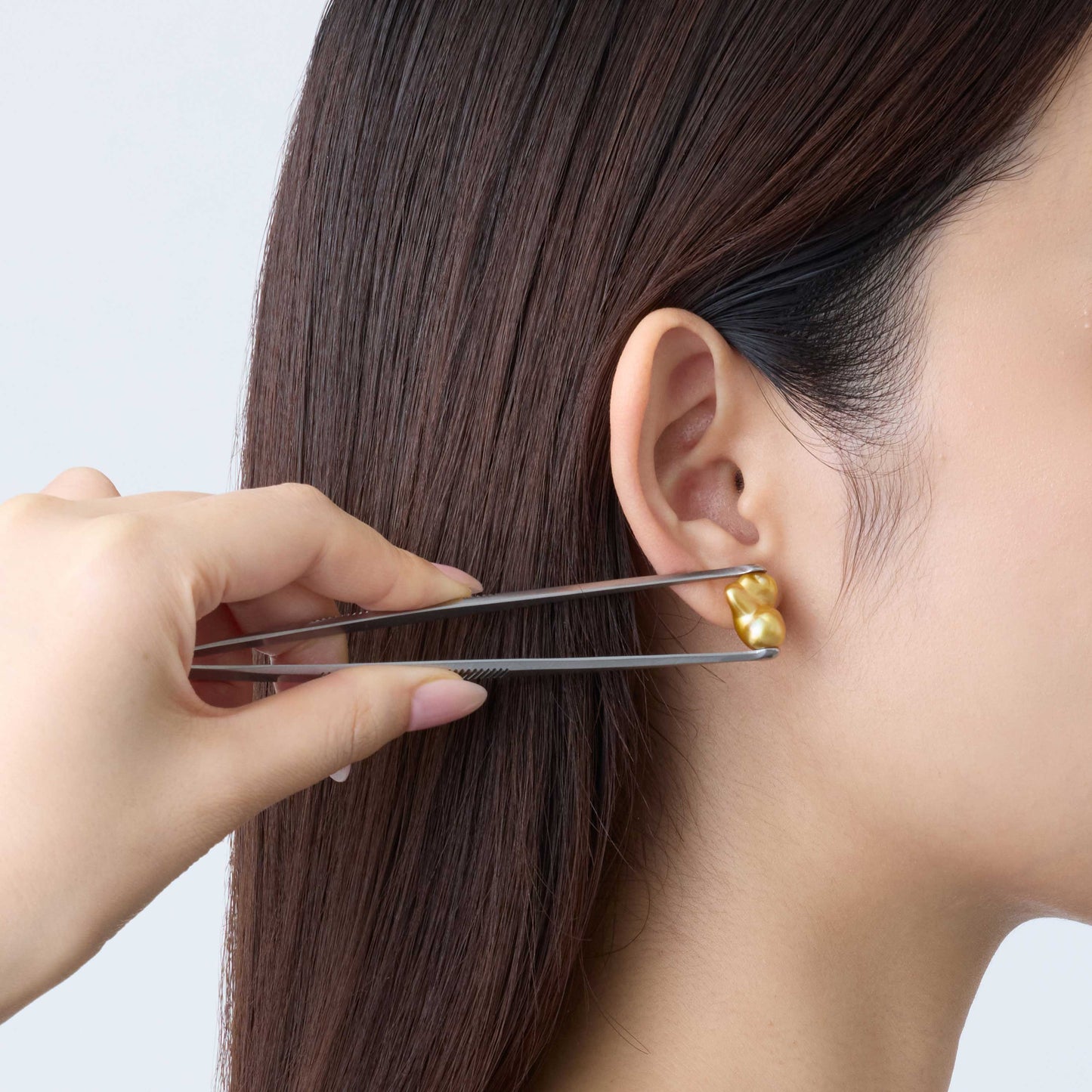 モデル着用右耳